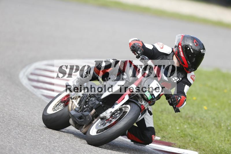/53 16.09.2025 Track Day Domi Aegerter ADR/Gruppe gruen/7